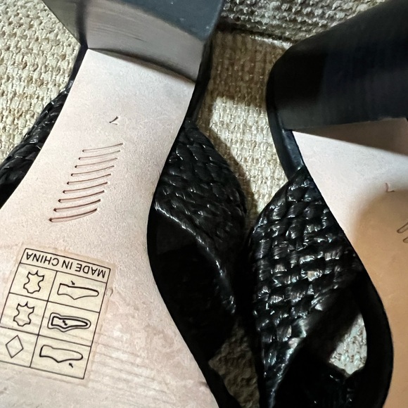 Sandals Nova Raffia Mules size7 - Picture 7 of 9